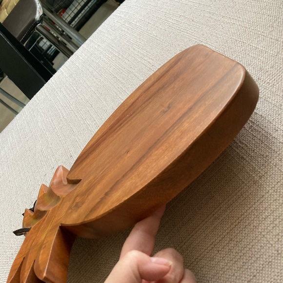 Kamari Woods Pineapple Cutting Board,Charcuterie Tray,Serving Platter,Handcarved - Picture 7 of 7